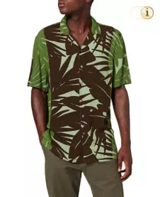 Desigual Herrenhemd anto mit großflächigem Muster aus tropischen Blättern. Farbe: grün.