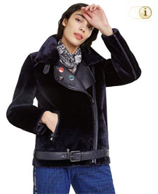 Desigual Jacke Oslo mit samtigen Stoff und dem Leder-Effekt. Stoff: 100% Polyester. Farbe: Schwarz.