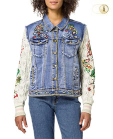 Desigual Jeans-Weste mit Waschung, Blumenstickereien und Pailletten und dazu Ärmel aus Strick mit aufgedruckten Blumen. Stoff: Texilfasermischung. Farbe: Blau.