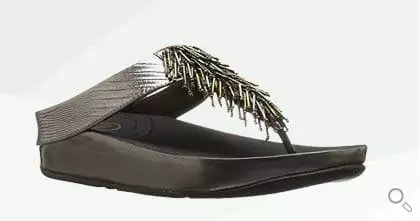 Schwarze FitFlop “Cha Cha” Zehenstegsandale.